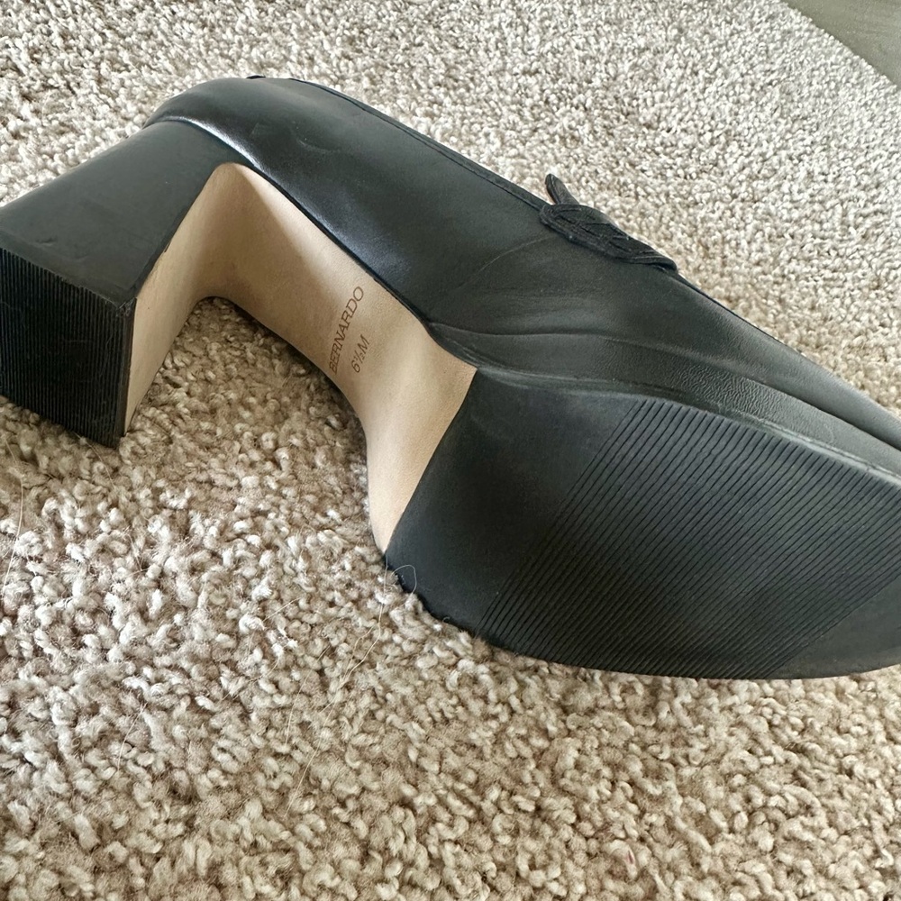 Bernardo Black Leather Loafers with Block Heel - Picture 5 of 5